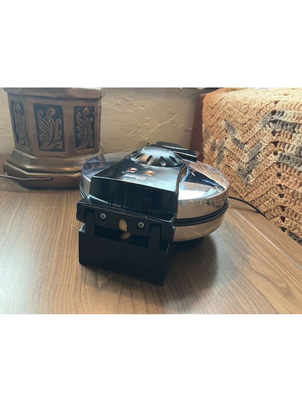 OSTER Round Waffle Maker Model 3883 Stainless Steel Nonstick Tested Vintage
